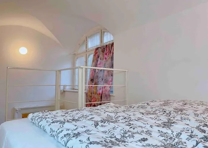 C Downtown Cozy Family Loft