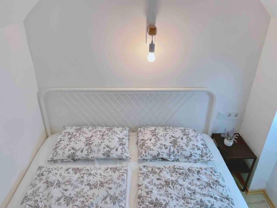 C Downtown Cozy Family Loft * Budapest